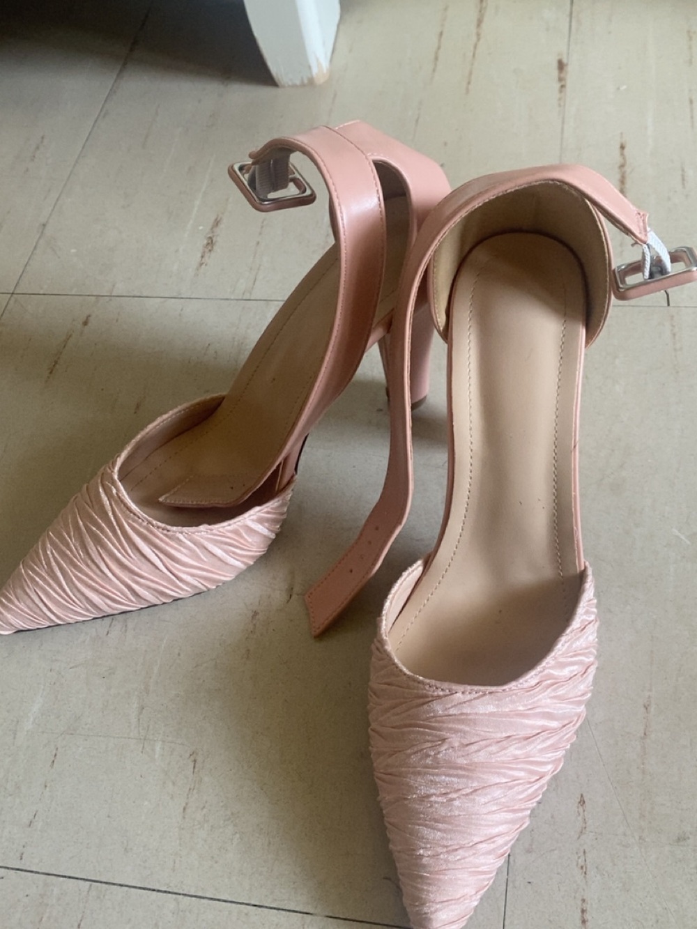 Women's Pointed Toe Ankle Strap Heels in Blush Pink